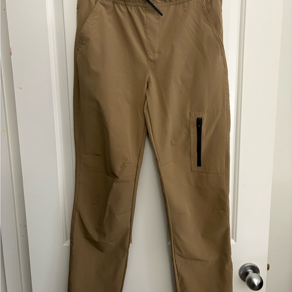 Cat & Jack Kids Tan Cargo Pants- EUC (16)